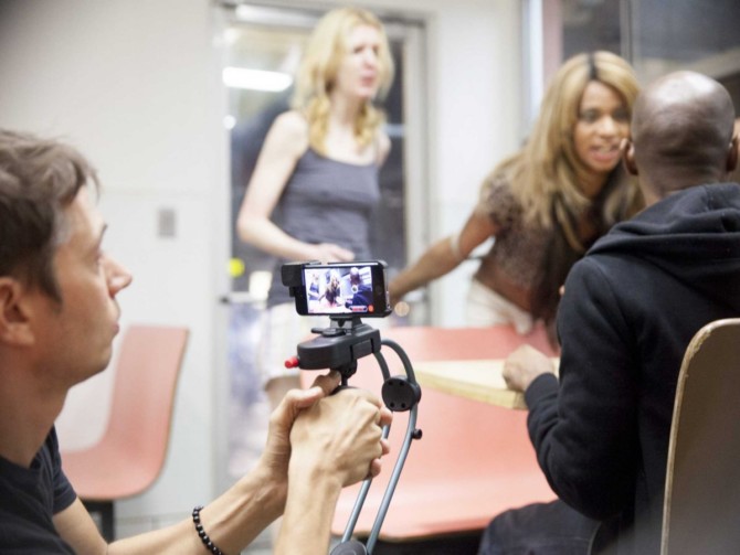  Sean Baker filmando Tangerina, com um iPhone