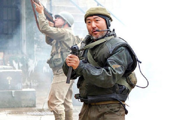 Kenneth Choi em Capitão América: O Primeiro Vingador