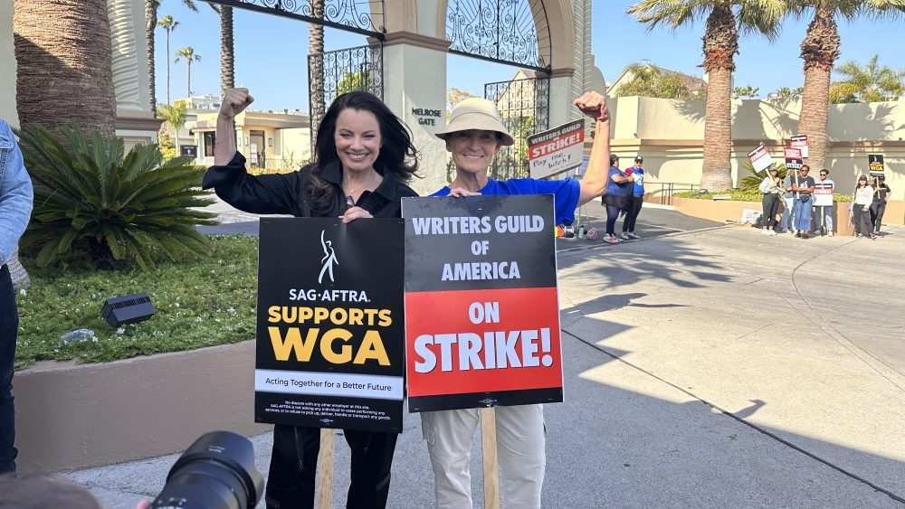 SAG-AFTRA se junta ao WGA na greve em Hollywood