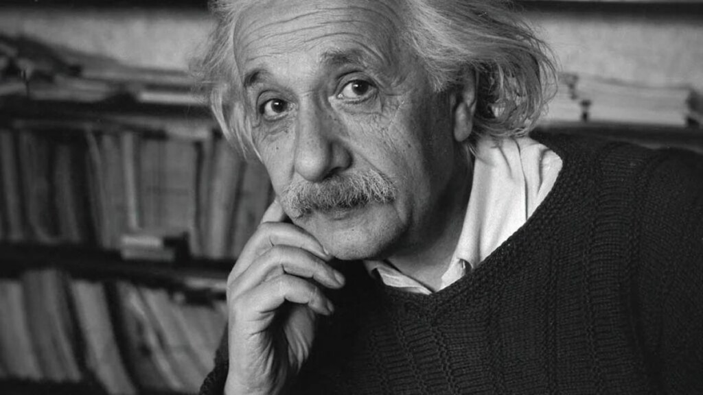 Einstein e a Bomba disponível na Netflix