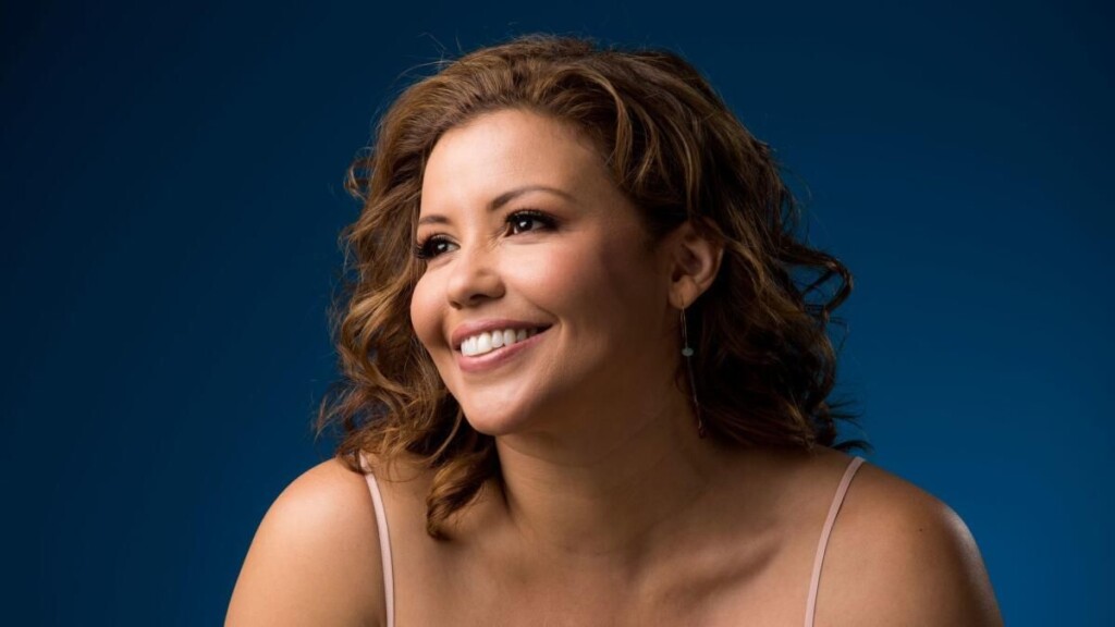 Justina Machado será Natalie Cruz em Pulse