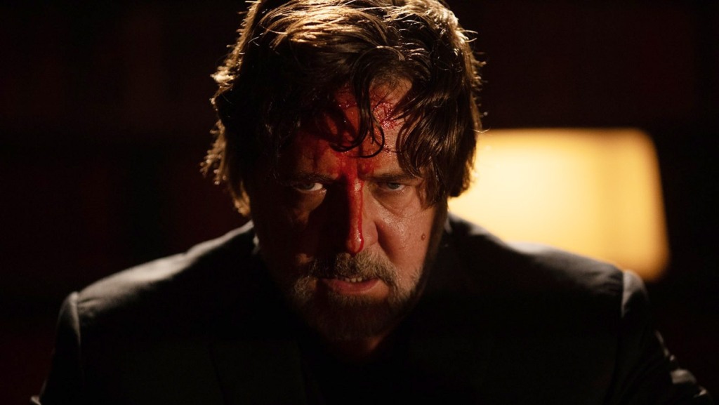Russell Crowe em O Exorcismo
