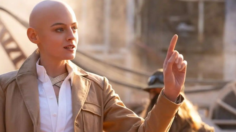 Emma Corrin como Cassandra Nova em Deadpool e Wolverine Emma Corrin como Cassandra Nova em Deadpool e Wolverine