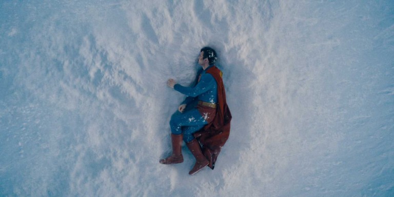 Fã descobre referência hilária a Dragon Ball no trailer de Superman; veja Fã descobre referência hilária a Dragon Ball no trailer de Superman; veja