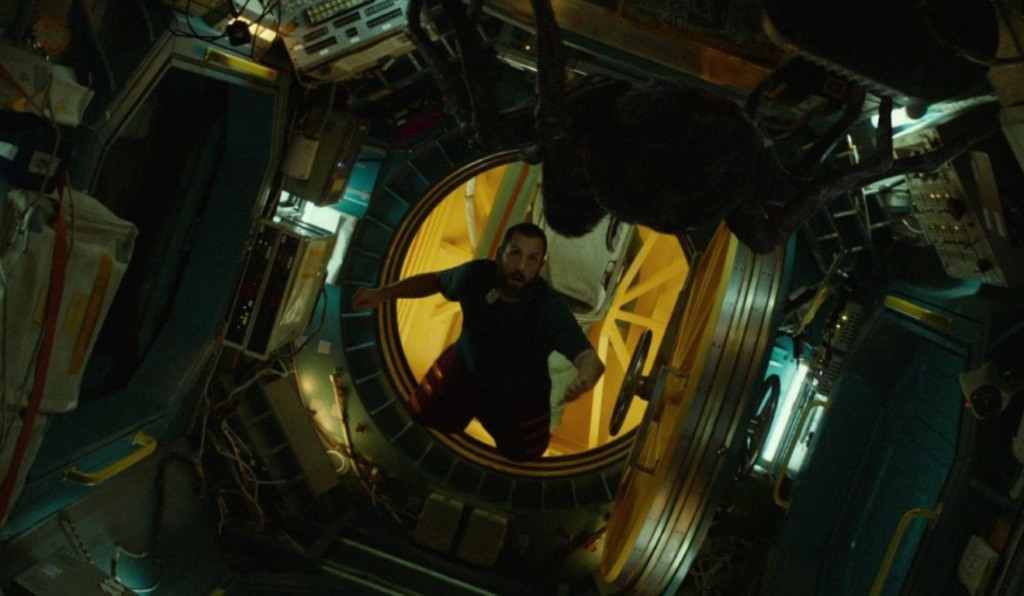 Adam Sandler no filme O Astronauta da Netflix