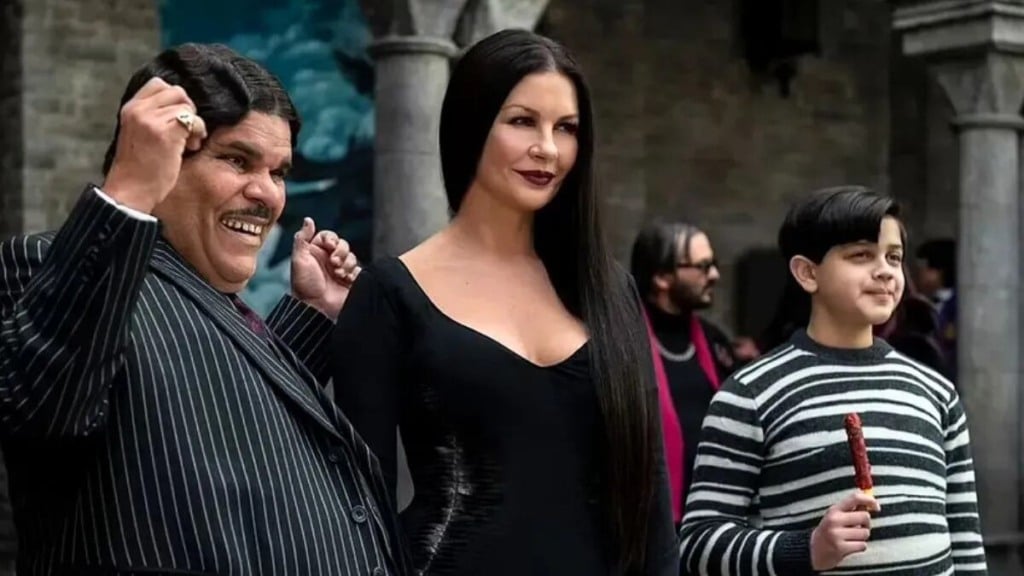 Morticia Addams em Wandinha