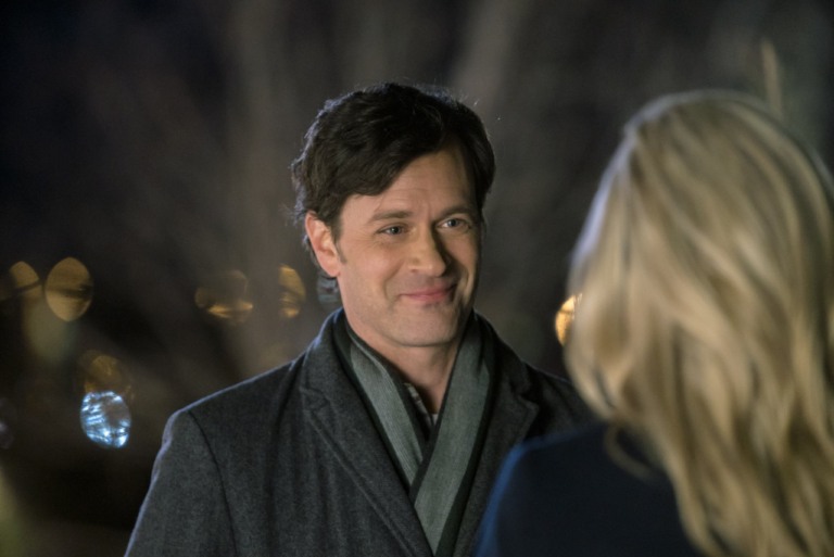 Tom Everett Scott entra para o elenco de prelúdio de Legalmente Loira