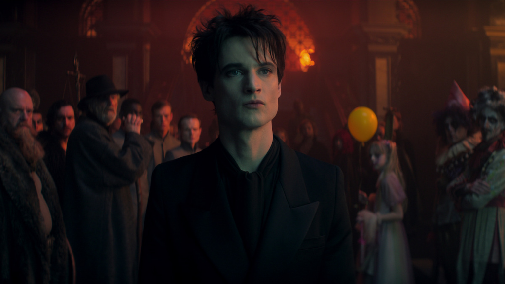 Tom Sturridge em Sandman