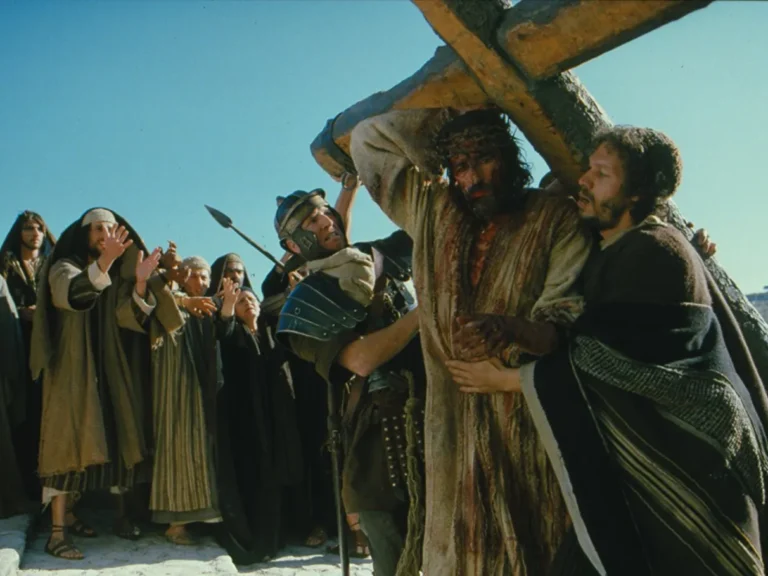 A Ressurreição de Cristo: Sequência de Mel Gibson fecha acordo com estúdio