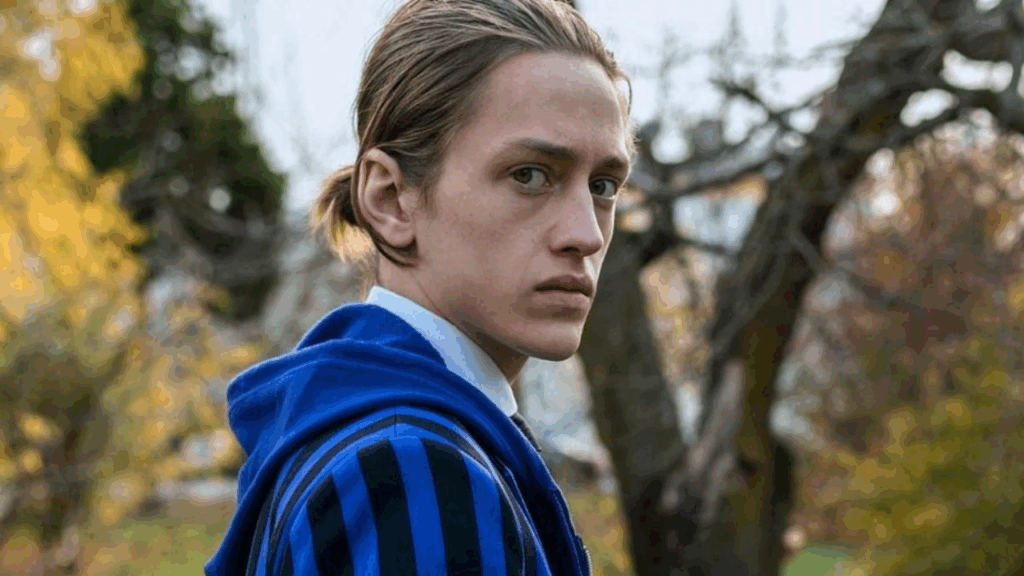 Xavier em Wandinha, interpretado por Percy Hynes White