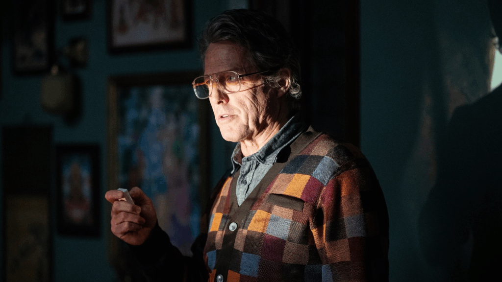 Hugh Grant e as duas versões do mesmo fim
