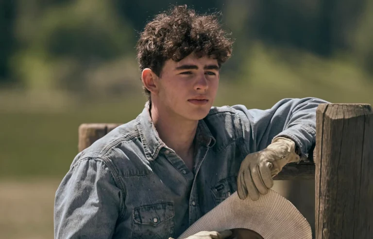 Finn Little, de Yellowstone, retorna em spin-off de Beth e Rip