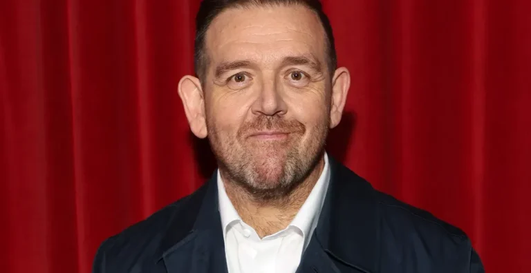 O ator Nick Frost