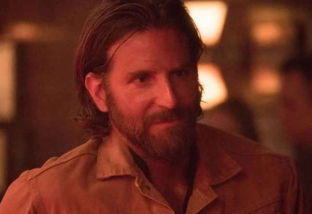 Bradley Cooper participa de Superman como Jor-El
