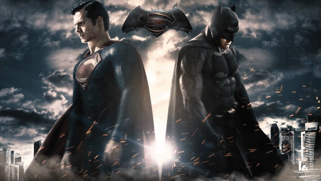 Cena do embate entre Batman e Superman no cinema
