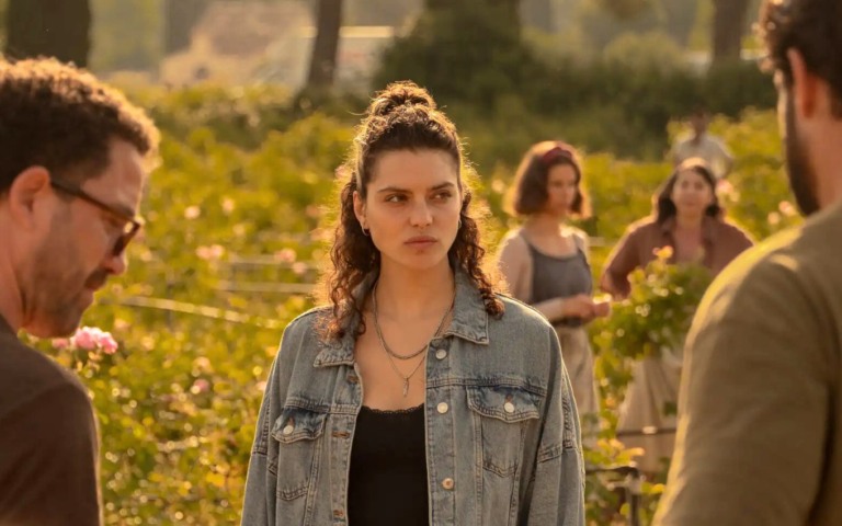 6 séries parecidas com Sob a Escuridão do Sol para ver na Netflix