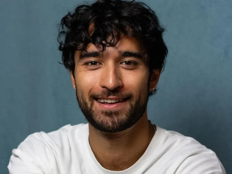 Adam Hashmi 