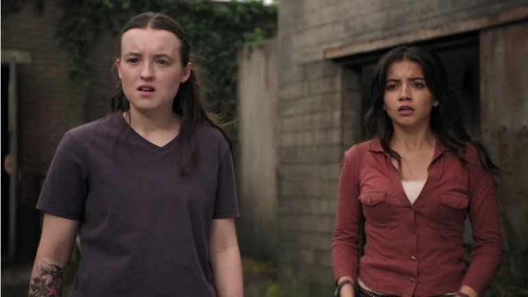Isabela Merced revela o que o que vem por aí no relacionamento de Ellie e Dina em The Last of Us