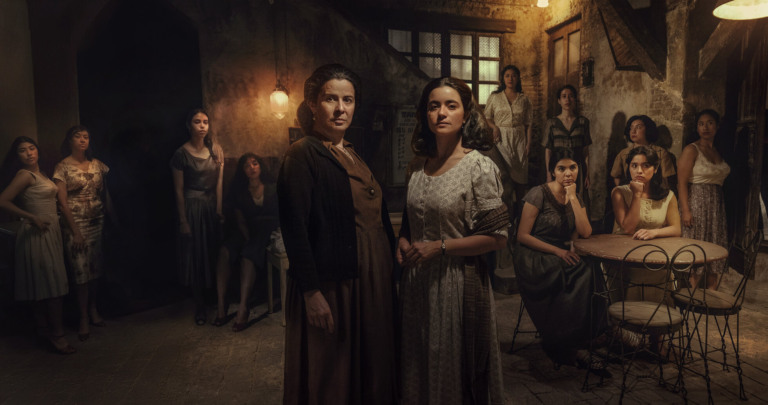 As Mortas: série mexicana da Netflix revela ascensão e queda de duas irmãs temidas